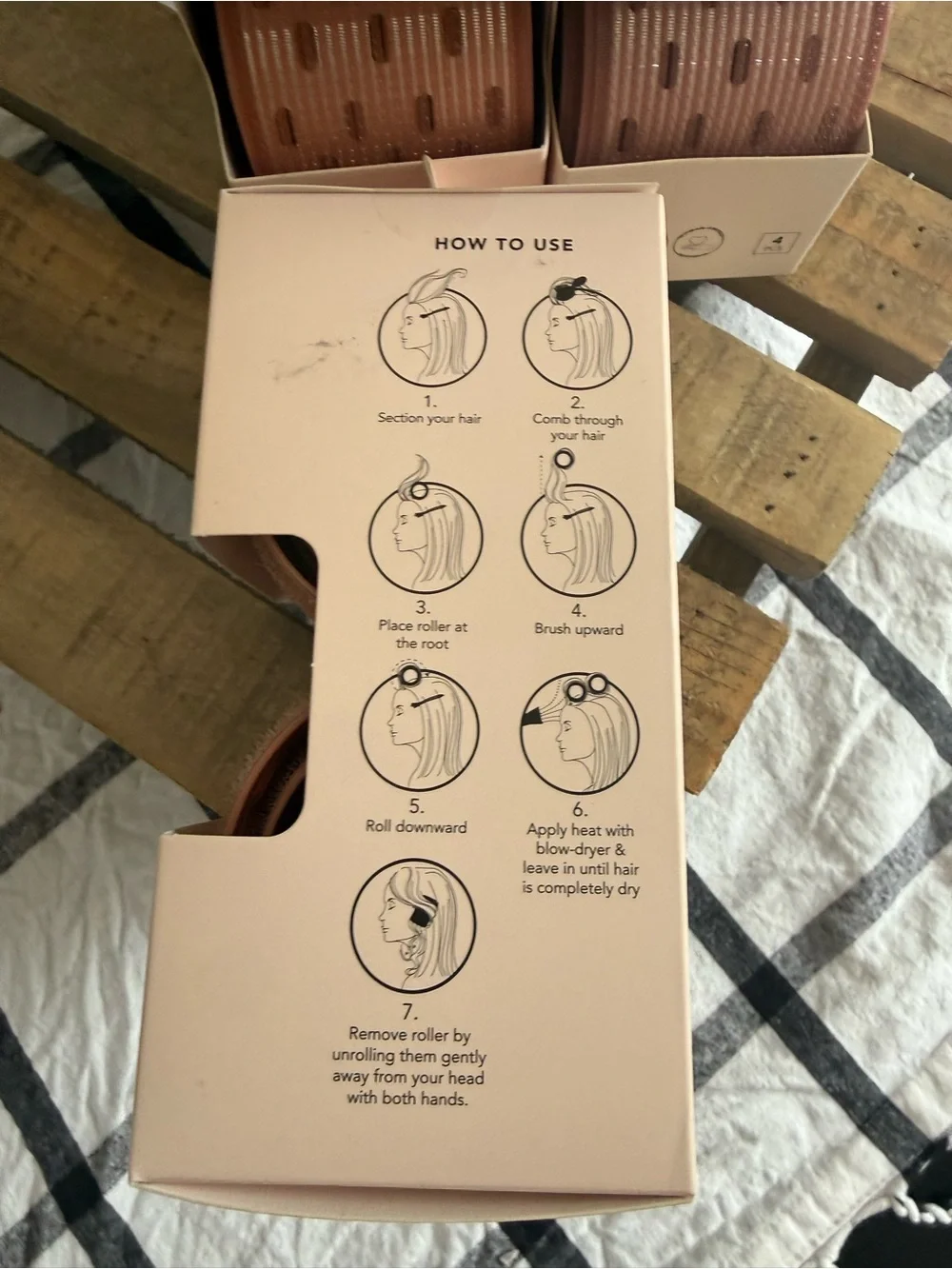 3 boxes -12 total rollars. Kitsch XL Thermal Rollers in Rose